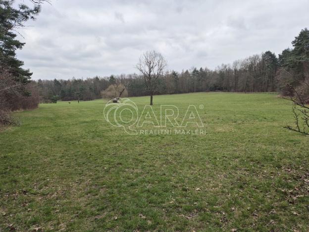 Pronájem pozemku, Praha - Háje, 2000 m2