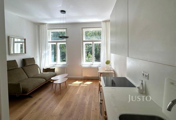 Pronájem bytu 2+kk, Písek - Budějovické Předměstí, Mírové nám., 53 m2