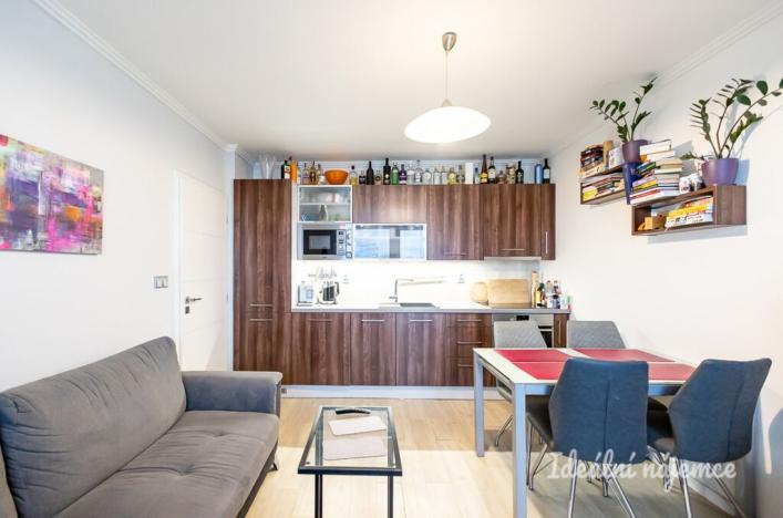 Pronájem bytu 2+kk, Praha - Letňany, Tupolevova, 31 m2