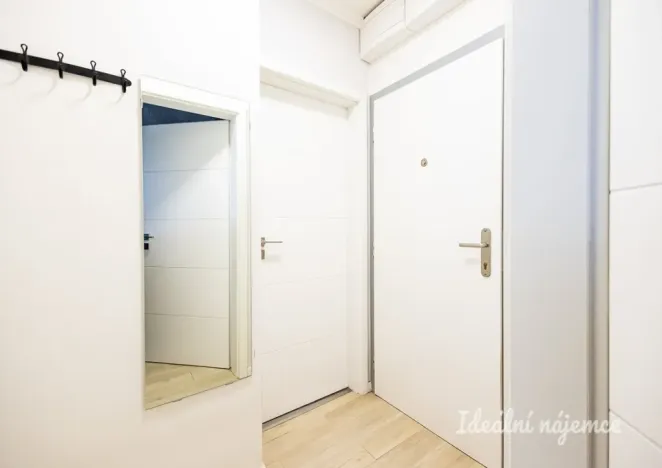 Pronájem bytu 2+kk, Praha - Letňany, Tupolevova, 31 m2