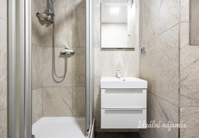 Pronájem bytu 2+kk, Praha - Letňany, Tupolevova, 31 m2