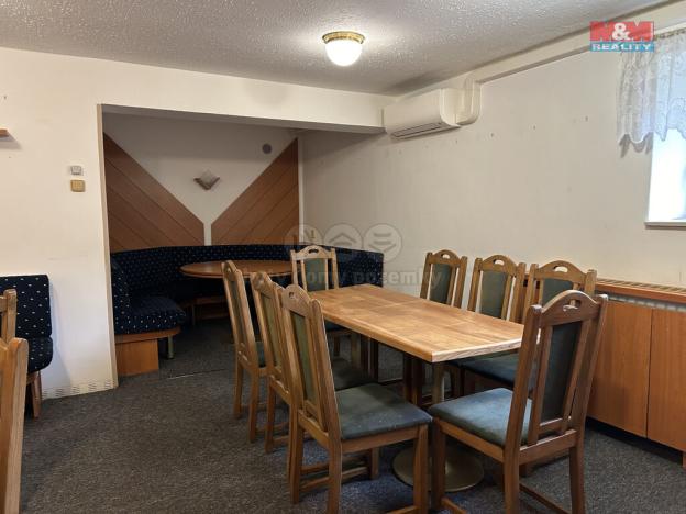 Pronájem restaurace, Hranice - Hranice I-Město, Tř. generála Svobody, 120 m2