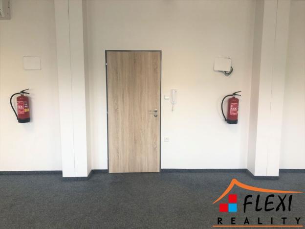 Pronájem obchodního prostoru, Ostrava, Novoveská, 199 m2