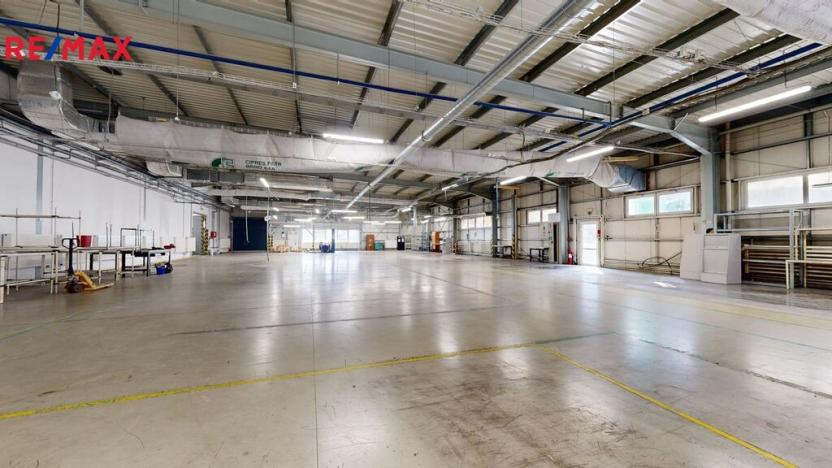 Prodej výrobních prostor, Blansko, 2746 m2