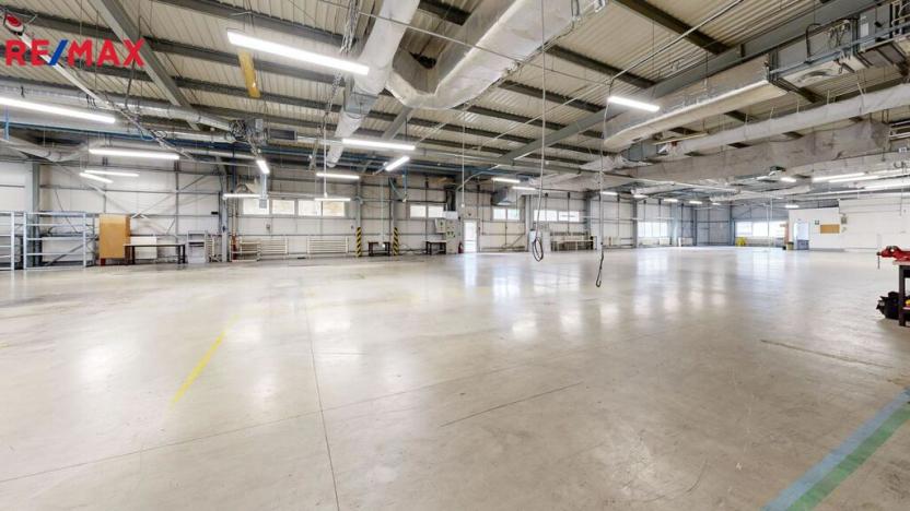 Prodej výrobních prostor, Blansko, 2746 m2