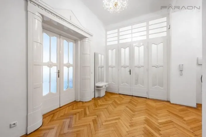 Prodej bytu 3+kk, Praha - Nové Město, Růžová, 136 m2