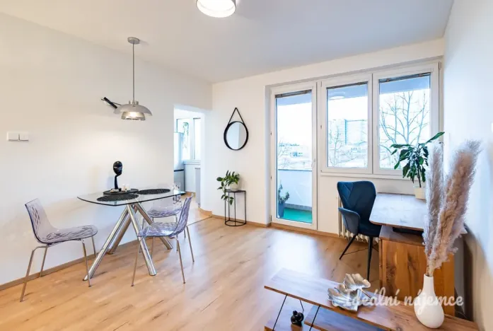 Pronájem bytu 2+1, Praha - Michle, Batelovská, 49 m2