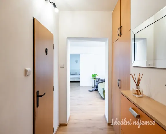 Pronájem bytu 2+1, Praha - Michle, Batelovská, 49 m2