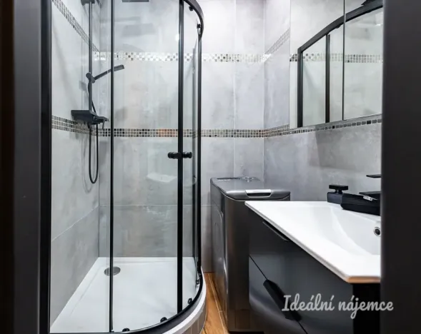 Pronájem bytu 2+1, Praha - Michle, Batelovská, 49 m2