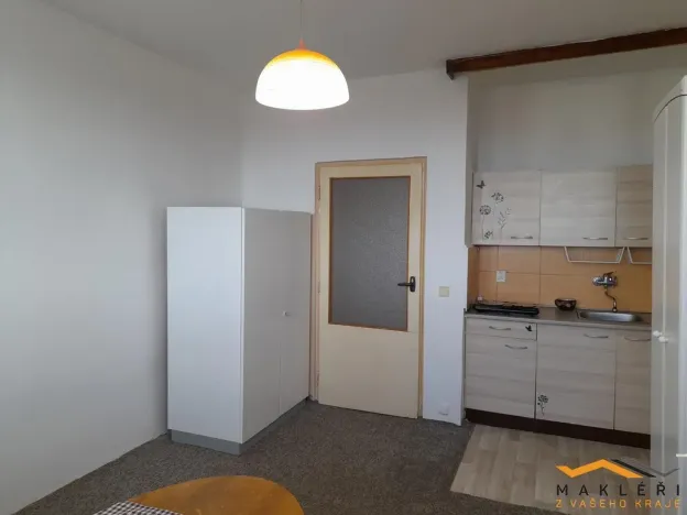 Pronájem bytu 1+kk, Brno - Lesná, Halasovo náměstí, 23 m2