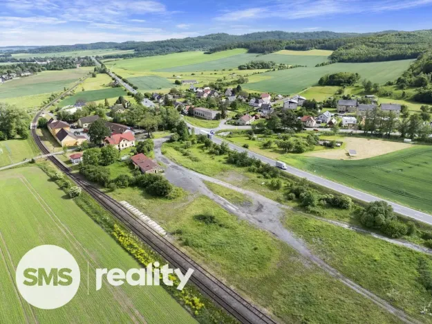 Prodej komerčního pozemku, Krnov, 15670 m2