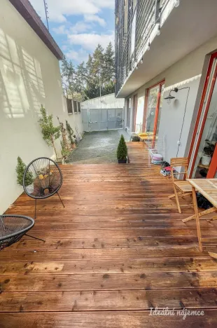 Pronájem bytu 2+kk, Praha - Vršovice, Košická, 48 m2