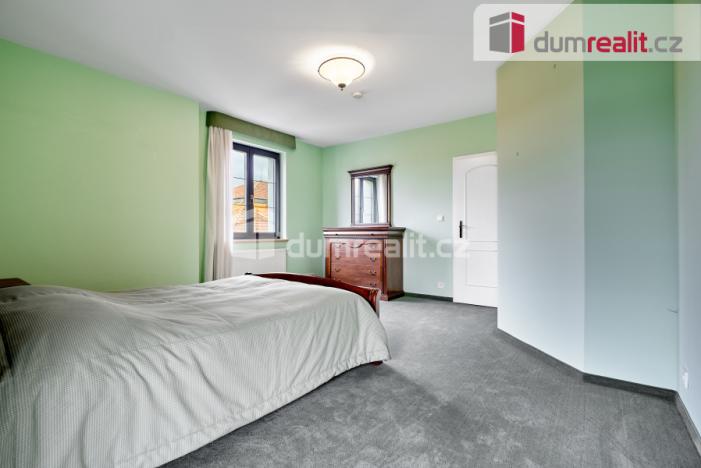 Prodej rodinného domu, Karlovy Vary - Rybáře, Zlatá, 194 m2