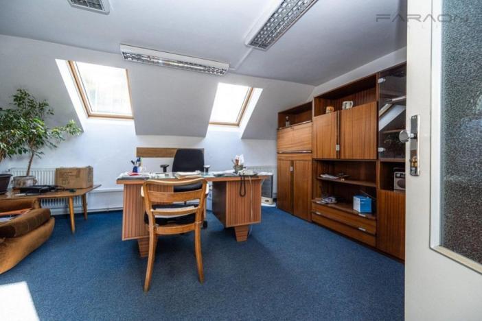 Pronájem skladu, Praha - Krč, Libušská, 976 m2