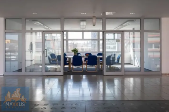 Pronájem kanceláře, Brno - Zábrdovice, Plynárenská, 54 m2