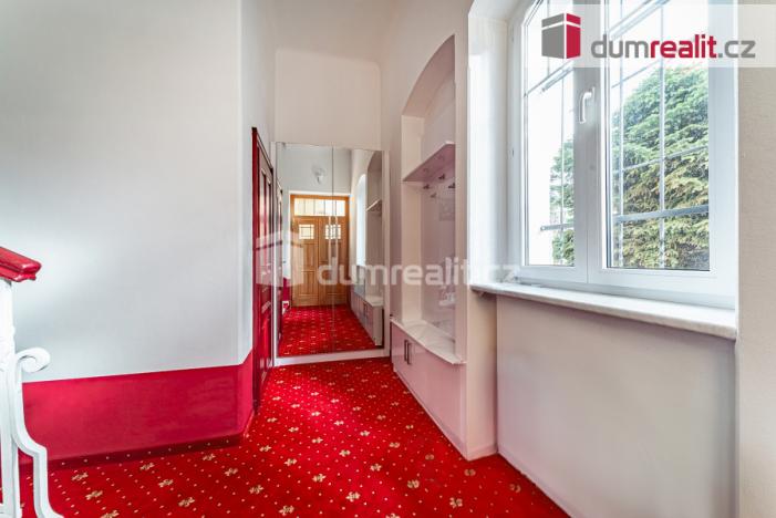 Prodej rodinného domu, Mariánské Lázně - Úšovice, Dobrovského, 290 m2