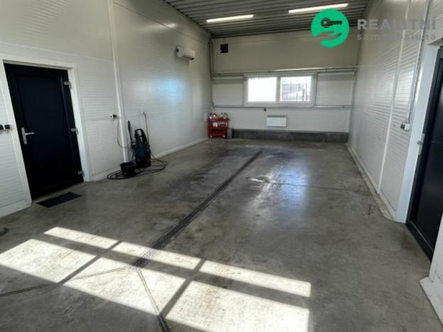 Prodej obchodního prostoru, Ostrovačice, Osvobození, 242 m2