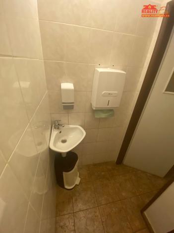 Pronájem kanceláře, Česká Skalice, Bezručova, 140 m2