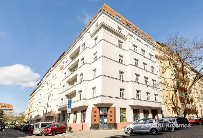Pronájem bytu 2+kk, Praha - Žižkov, Biskupcova, 44 m2