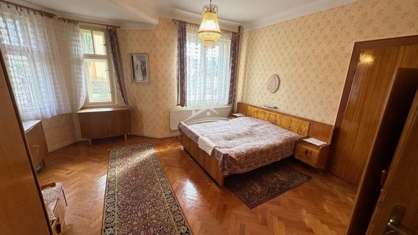 Prodej rodinného domu, Okrouhlice, 1002 m2