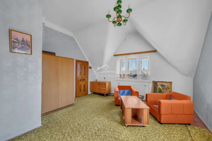 Prodej rodinného domu, Okrouhlice, 1002 m2