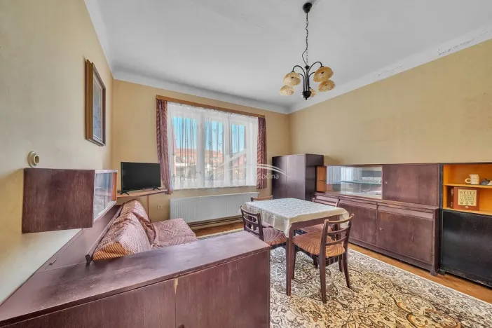 Prodej rodinného domu, Okrouhlice, 1002 m2