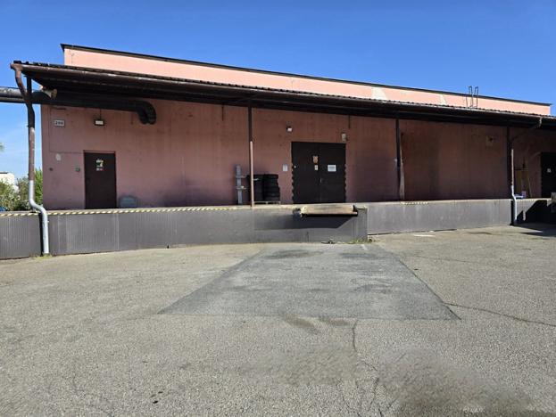 Pronájem skladu, Zlín, třída 3. května, 211 m2