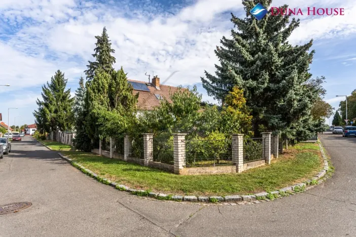 Prodej rodinného domu, Praha - Třeboradice, 260 m2