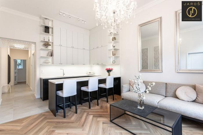 Prodej bytu 3+kk, Karlovy Vary, Sadová, 78 m2