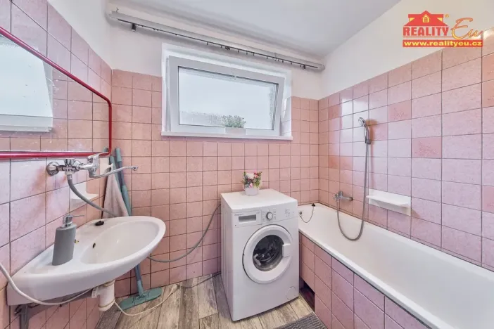 Prodej rodinného domu, Hradec Králové - Kukleny, Jiráskova, 260 m2