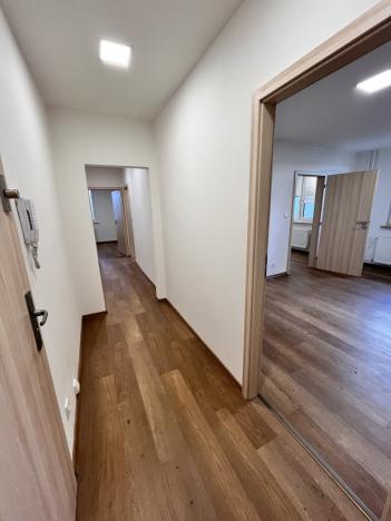 Pronájem bytu 3+1, Olomouc - Povel, Mišákova, 73 m2