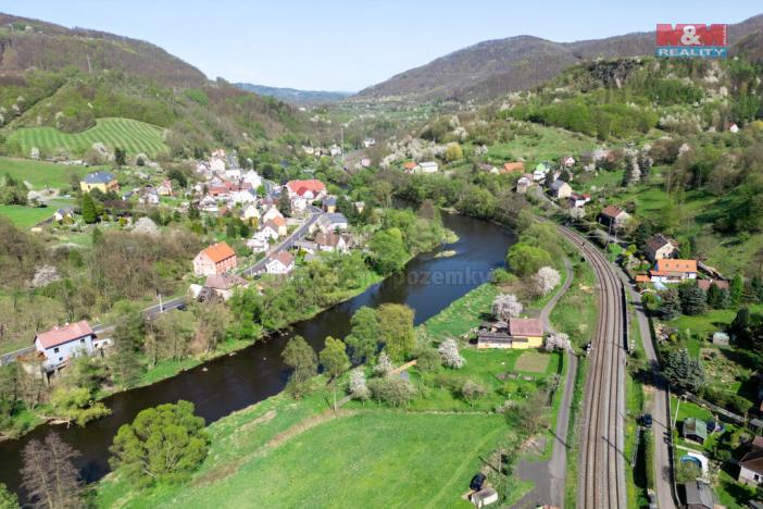 Prodej zahrady, Stráž nad Ohří, 702 m2