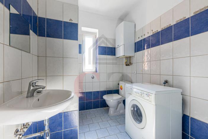 Prodej skladu, Plzeň, Na Roudné, 1982 m2