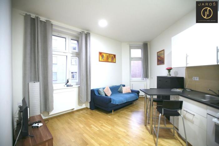 Pronájem bytu 1+kk, Praha - Libeň, Lihovarská, 25 m2