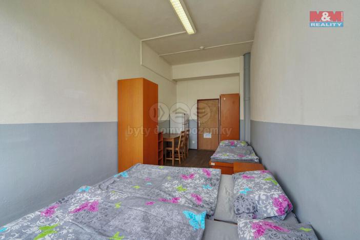 Prodej ubytování, Rokycany - Nové Město, Armádní, 3589 m2