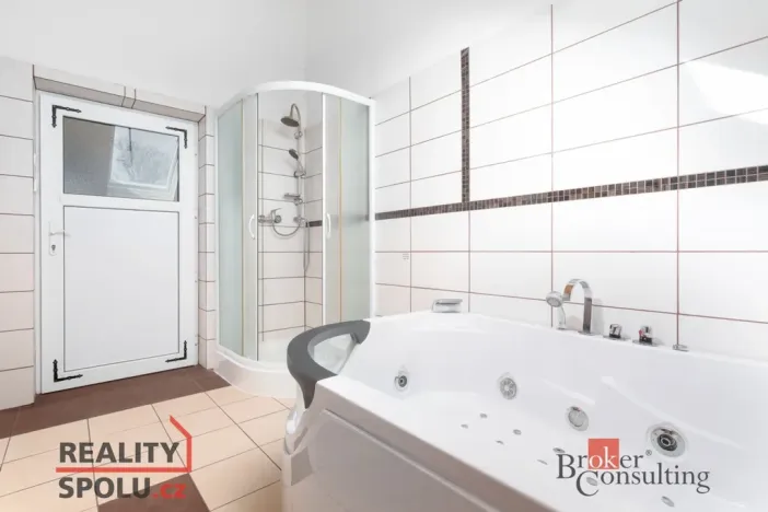 Prodej ubytování, Rudná pod Pradědem - Stará Rudná, 261 m2