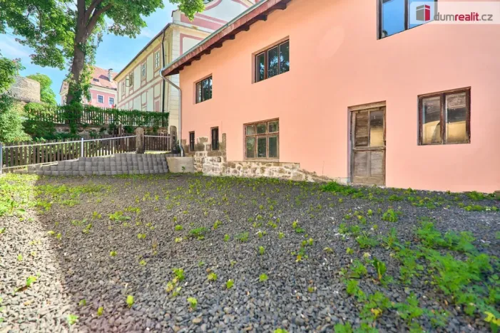 Prodej rodinného domu, Bečov nad Teplou, nám. 5. května, 246 m2
