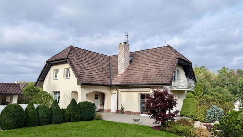 Prodej rodinného domu, Psáry, Pod Vápenkou, 226 m2