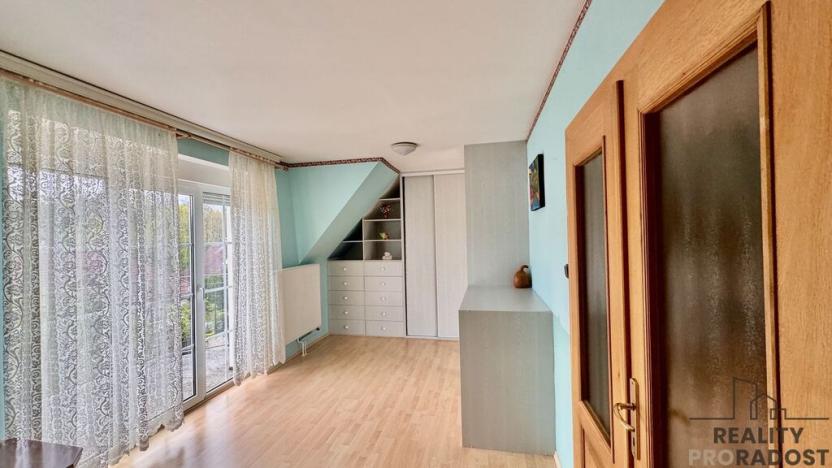 Prodej rodinného domu, Psáry, Pod Vápenkou, 226 m2