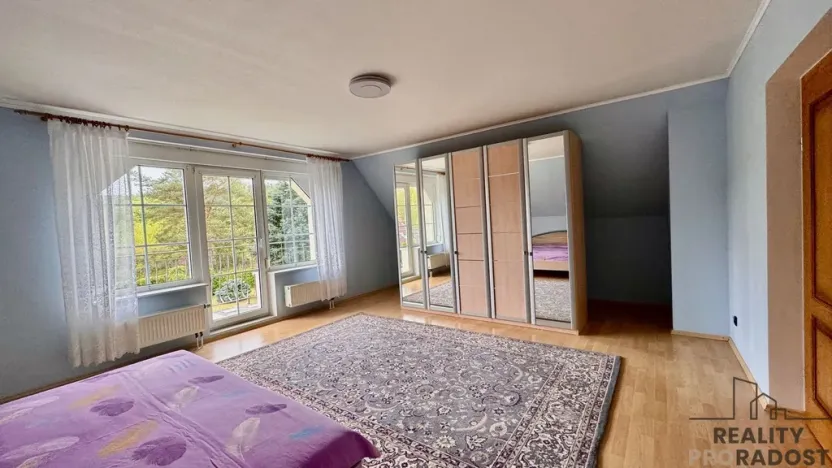 Prodej rodinného domu, Psáry, Pod Vápenkou, 226 m2