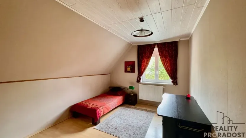 Prodej rodinného domu, Psáry, Pod Vápenkou, 226 m2