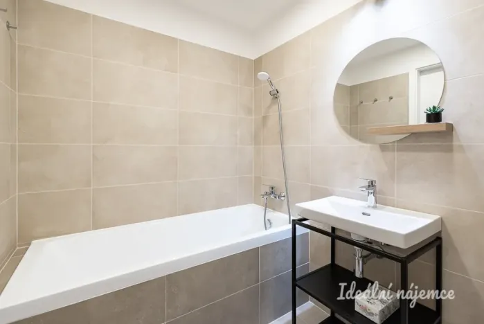 Pronájem bytu 2+kk, Praha - Michle, U plynárny, 56 m2