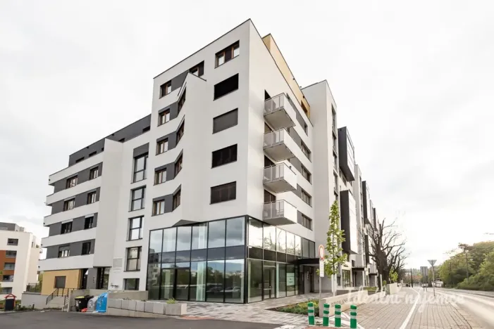 Pronájem bytu 2+kk, Praha - Michle, U plynárny, 56 m2