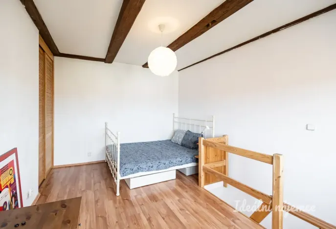 Pronájem bytu 2+kk, Praha - Nusle, Vyšší, 46 m2