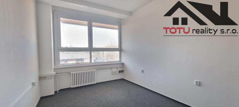 Pronájem kanceláře, Chrudim, Palackého třída, 11 m2