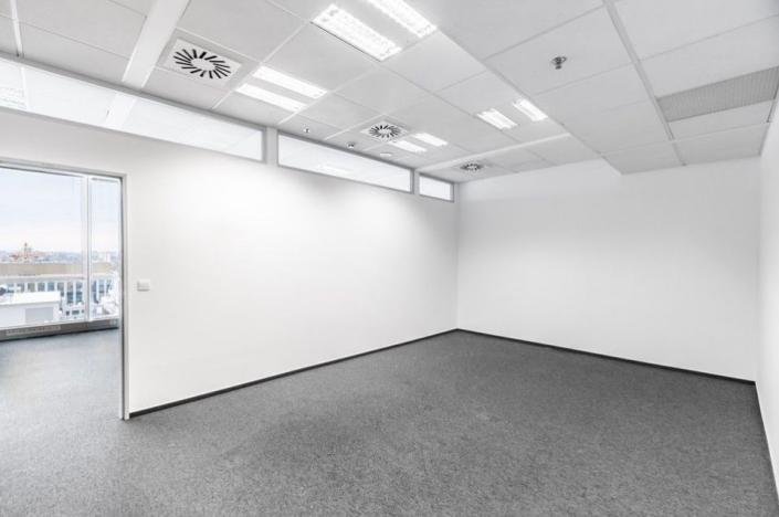 Pronájem kanceláře, Praha - Nusle, Na strži, 38 m2