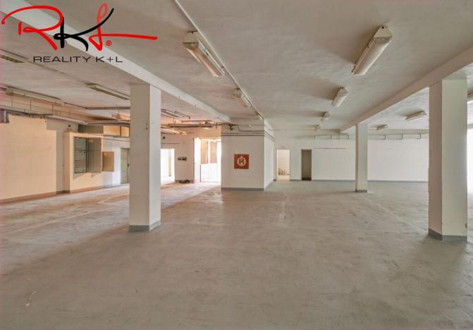 Pronájem obchodního prostoru, Lovosice, Osvoboditelů, 499 m2