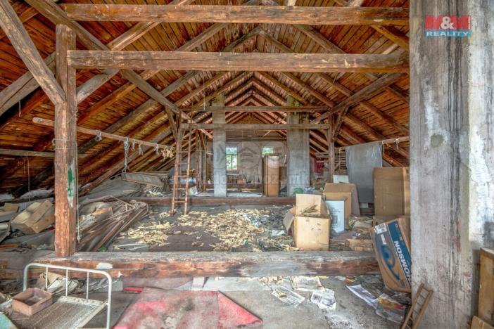 Prodej zemědělského objektu, Nová Ves nad Popelkou, 1427 m2