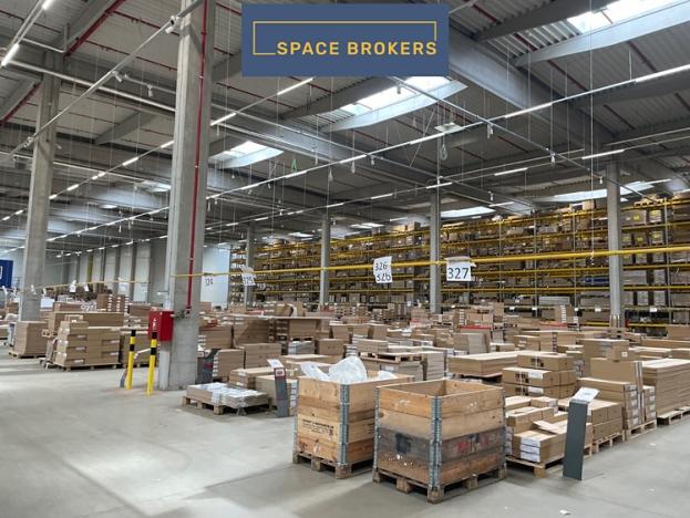 Pronájem skladu, Brno, 8721 m2