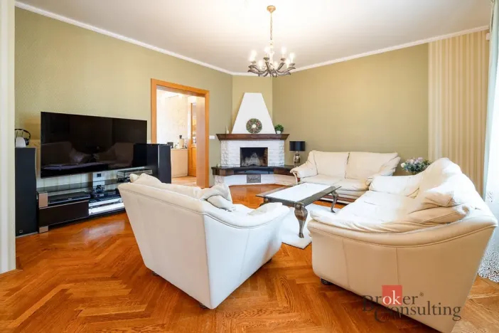 Prodej rodinného domu, Benešov, Zapova, 270 m2